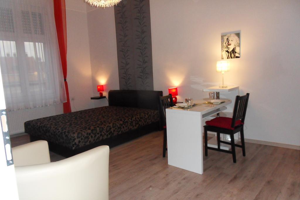 Studio 4U Будапешт Номер фото